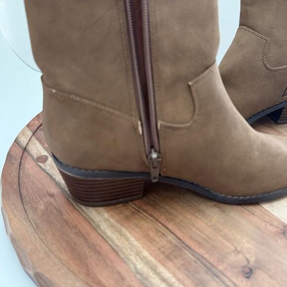 BCBG Girls Boots Girls Size 3 Tan LINDA Fringe Western Ankle Side Zip Block Heel - Picture 12 of 14